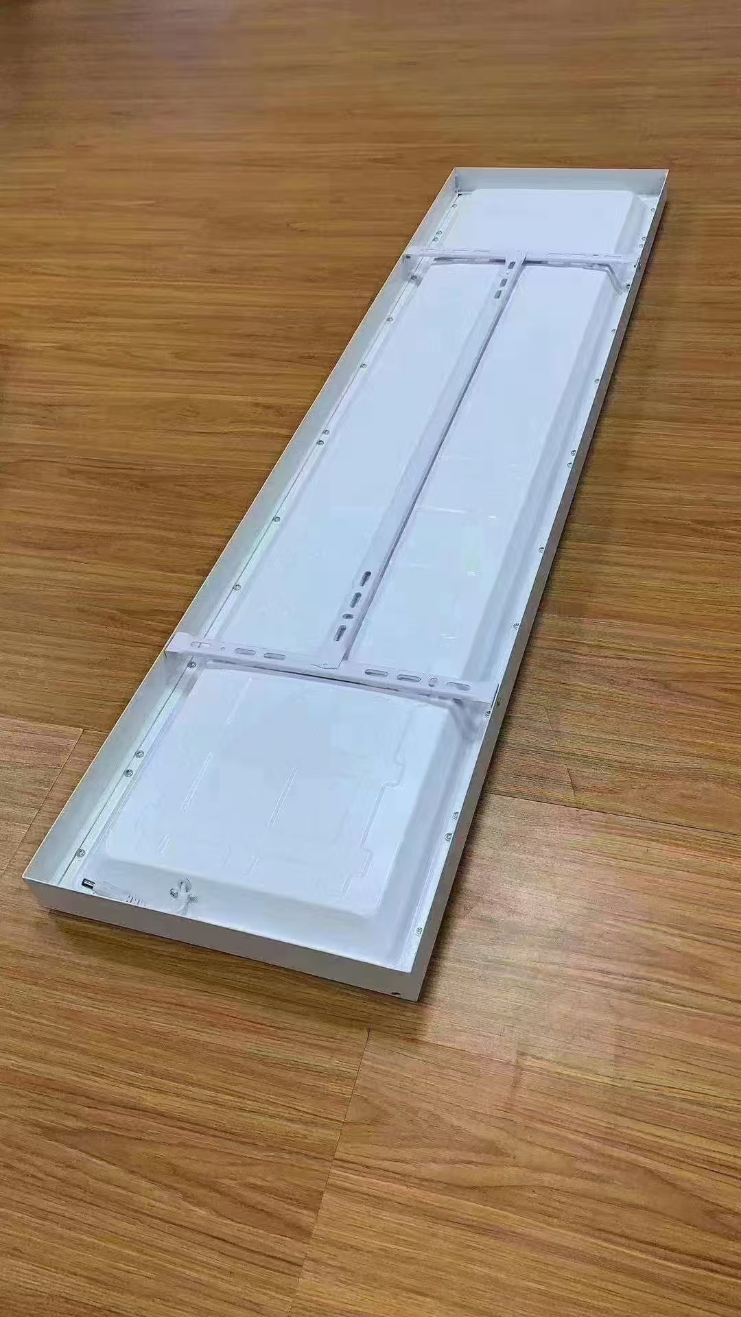 鏄庤騫蟲澘鐏儗闈?jpg